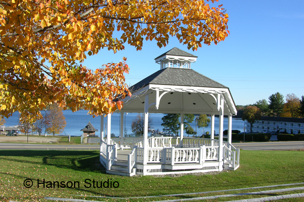 Center Harbor, NH - Gazebo - Fall